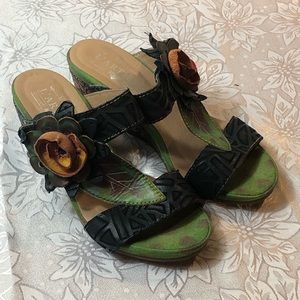 L'Artiste by Spring Step Shayla Wedge Leather W6